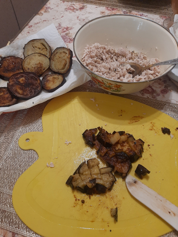 Кухня: салат Ням