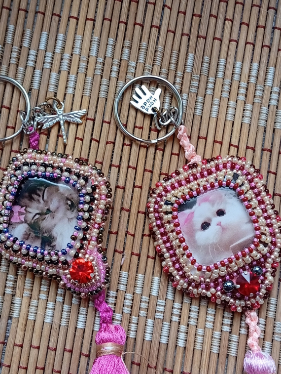 Альбом пользователя HULIGANKA: два детских брелочка Мурка-гламурка