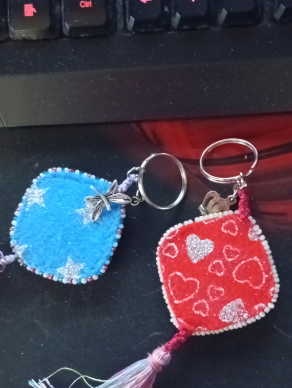 Альбом пользователя HULIGANKA: Мурка-гламурка 2(еще два брелочка)