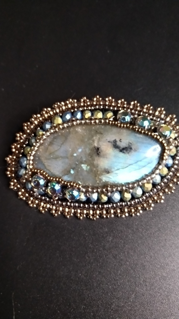 Альбом пользователя наталияу: Четыре брошки