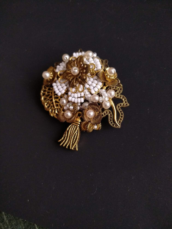 Альбом пользователя наталияу: Четыре брошки