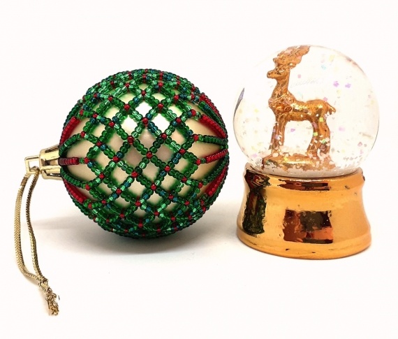 Альбом пользователя Natali_Natali: Игрушки на ёлку: Щелкунчик Патриотический и оплетенный шарик Рождественский