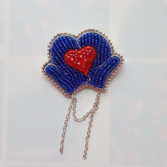 Альбом пользователя mambush: Брошки - горячие сердца