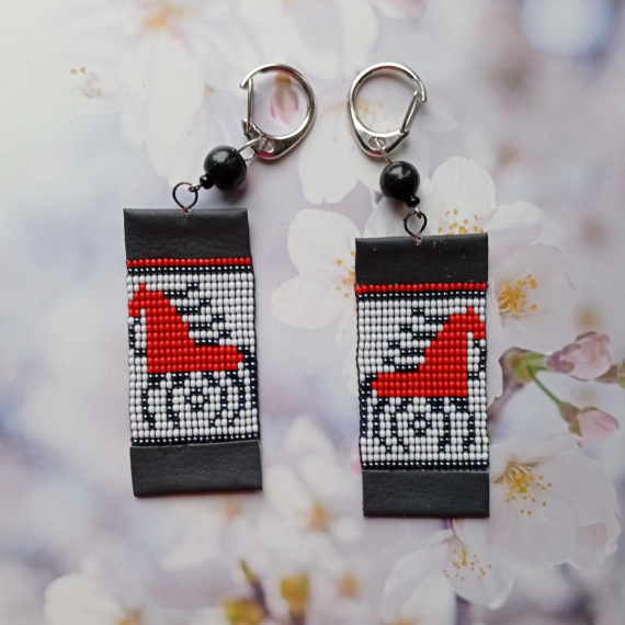 Альбом пользователя mambush: Брелки лошадка и лошадка мезенская к НГ