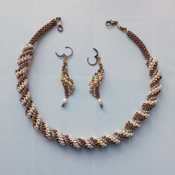 Альбом пользователя mambush: Колье-жгут ракушка и серьги