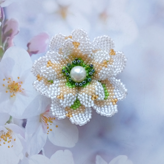 Альбом пользователя mambush: Брошь Цветок белый- Жемчужные сны