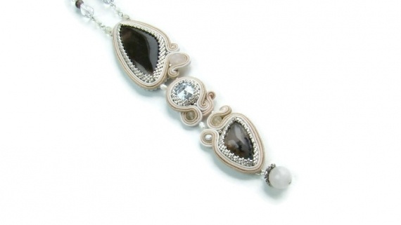 Альбом пользователя Marylee: Сутажный кулон На рассвете