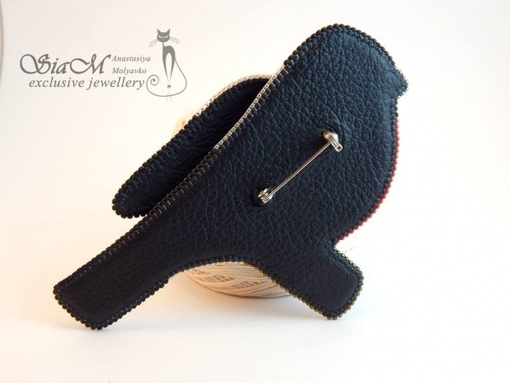 Альбом пользователя Anastasiya3300: Брошечка Снегирь по уроку Марии Вуколовой