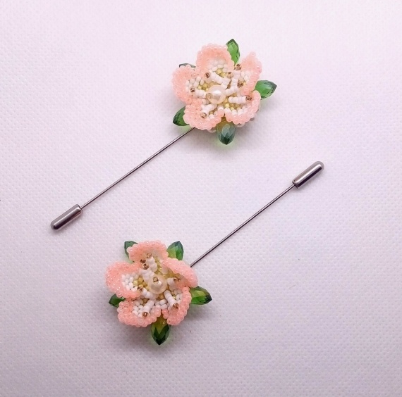 Альбом пользователя LaRiSa: Броши Яблони в цвету