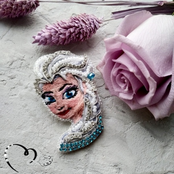 Альбом пользователя ЯMariha65: Брошь Эльза