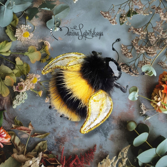 Альбом пользователя ЯMariha65: Брошь Шмель Жужик