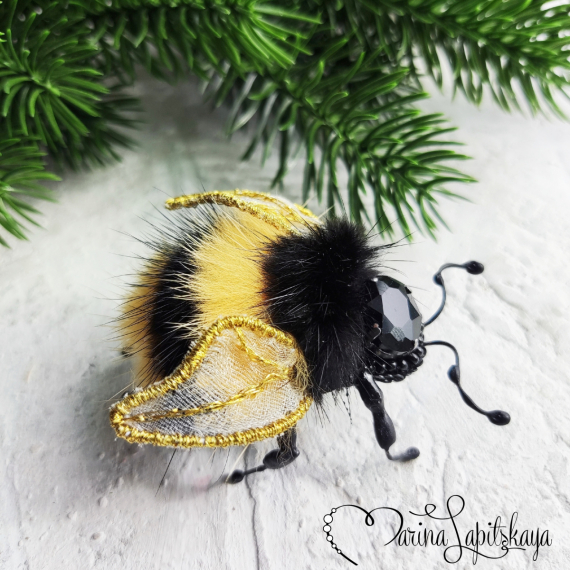 Альбом пользователя ЯMariha65: Брошь Шмель Жужик