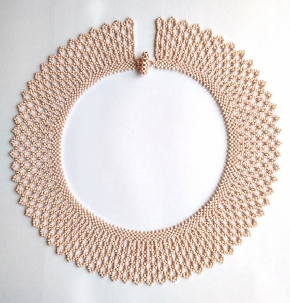 Альбом пользователя Пётр: Воротник бежевый