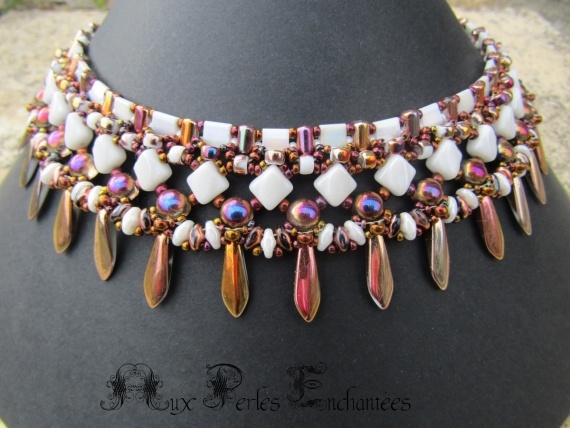 Альбом пользователя Beads29: колье Chalkwhite sliperit