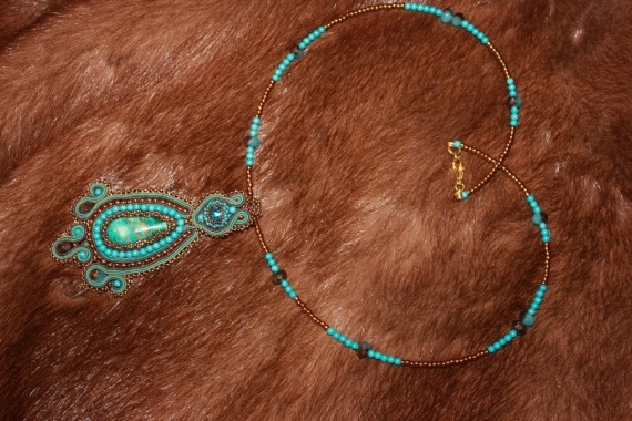 Альбом пользователя JuliaСhanterelle: Сутажный кулон