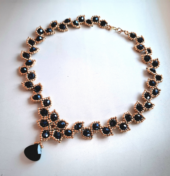 Альбом пользователя Азалия09: Подарочные колье.