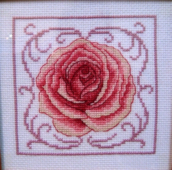 НЕбисерная лавка чудес: Розовая роза