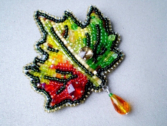 Альбом пользователя Tamar: Брошь Кленовый листок