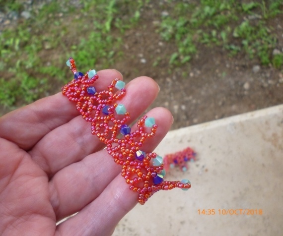 Альбом пользователя LanaGor: По книге Сандры Хальпени. 4. Красно-прозрачное