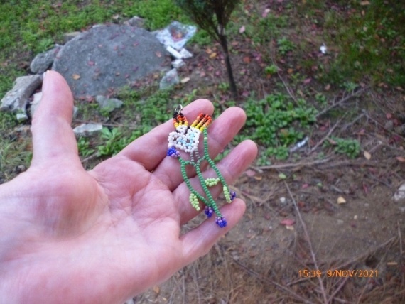 Альбом пользователя LanaGor: Уичольские миниатюры 2D сердечки и птичка