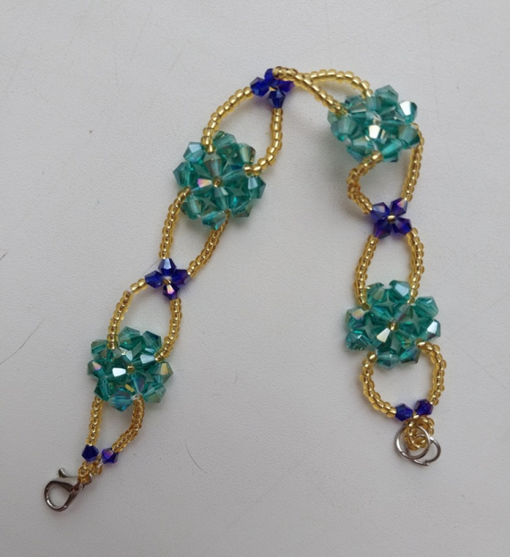 Альбом пользователя LanaGor: Простой браслетик с биконусами