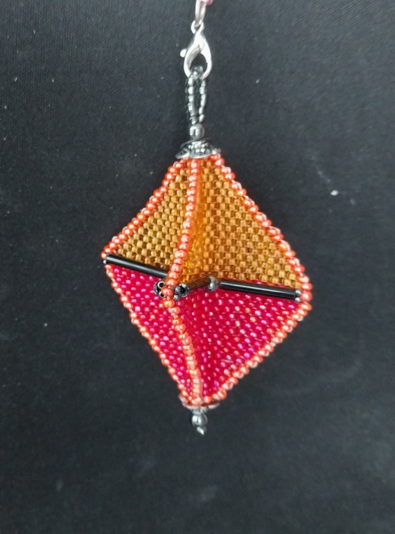 Альбом пользователя LanaGor: Подвеска или елочная игрушка Жесть какая геометрия