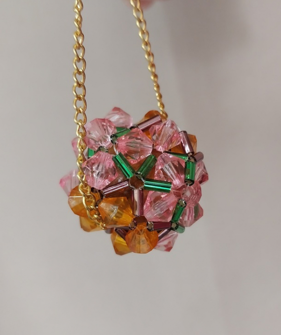 Альбом пользователя LanaGor: Два геометрических брелочка