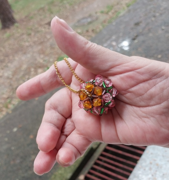 Альбом пользователя LanaGor: Два геометрических брелочка