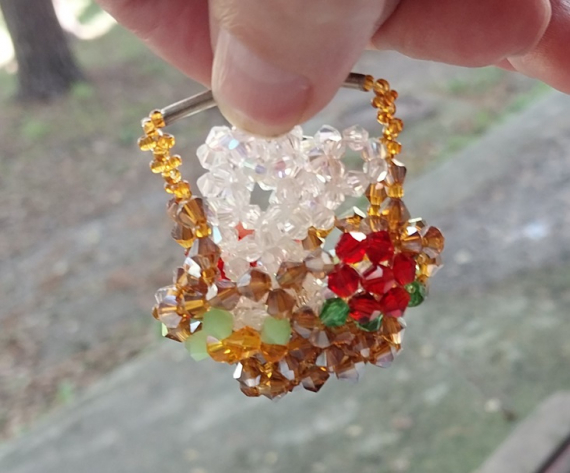 Альбом пользователя LanaGor: Чи-хуа-хуа (チワワ) в корзинке (фуллерен)