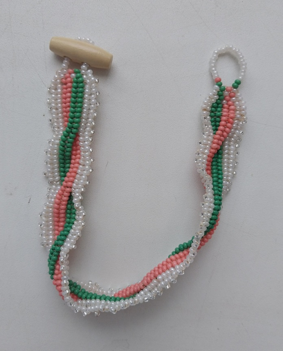 Альбом пользователя LanaGor: Браслет ндебеле с переплетом