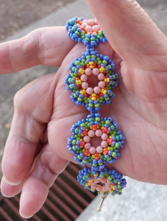 Альбом пользователя LanaGor: Браслет Цветные кружочки