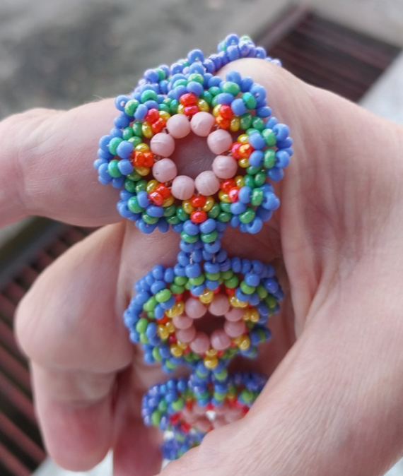 Альбом пользователя LanaGor: Браслет Цветные кружочки