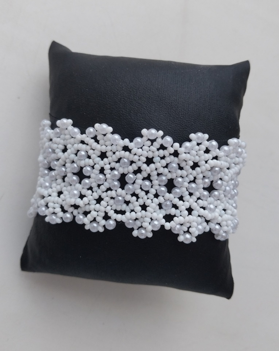 Альбом пользователя LanaGor: Браслет Испанские кружева по схеме Juanita Carlos