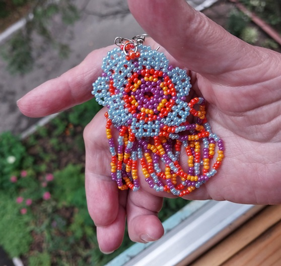 Альбом пользователя LanaGor: Серьги уичольские сиреневые