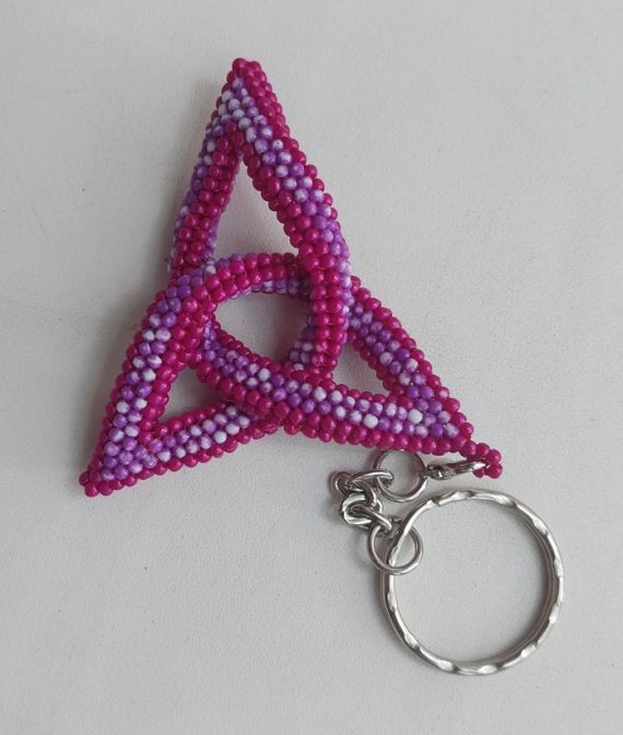 Альбом пользователя LanaGor: Брелок Кельтский узел, красно-сиреневый винтажЪ