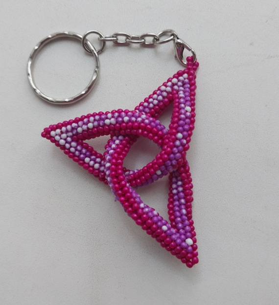 Альбом пользователя LanaGor: Брелок Кельтский узел, красно-сиреневый винтажЪ