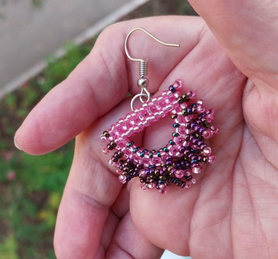 Альбом пользователя LanaGor: Серьги розовенькие мохнушки квадратиком