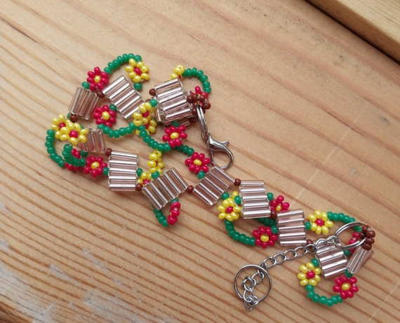 Альбом пользователя LanaGor: Браслет из стекляруса с цепочкой дейзи