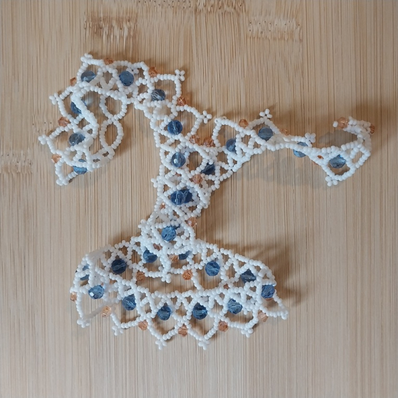 Альбом пользователя LanaGor: Колье белое с бусинами