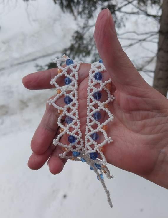 Альбом пользователя LanaGor: Колье белое с бусинами