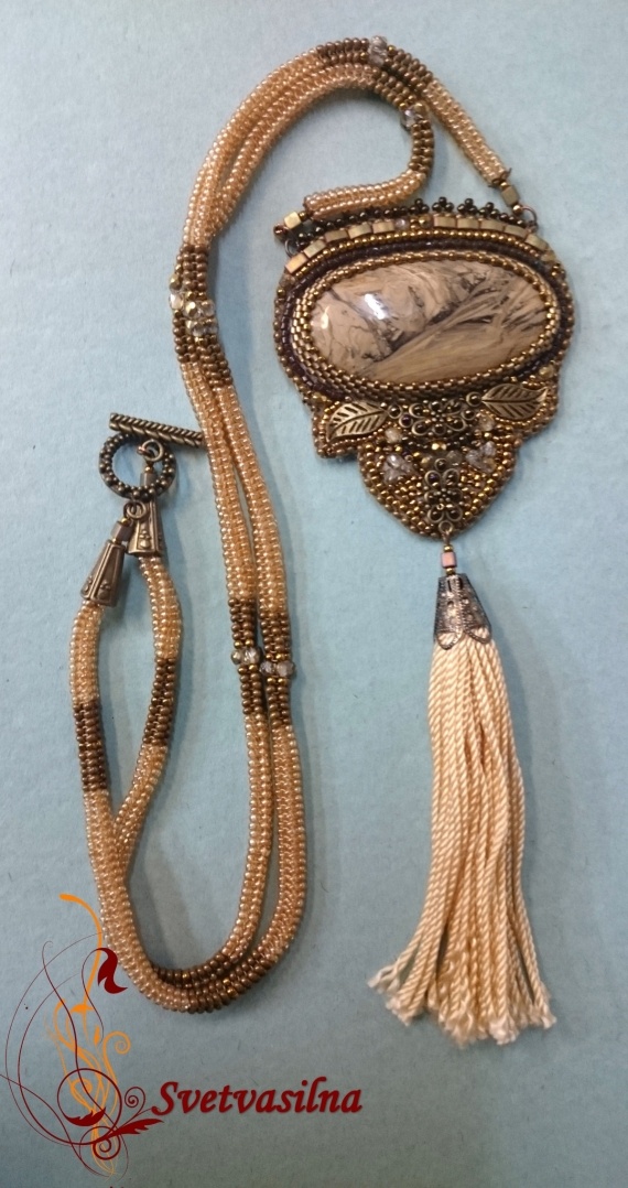 Альбом пользователя svetvasilna: Кулон с сенгилитом