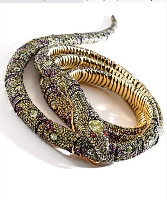 Флудилка: Ювелирные змеи для вдохновения