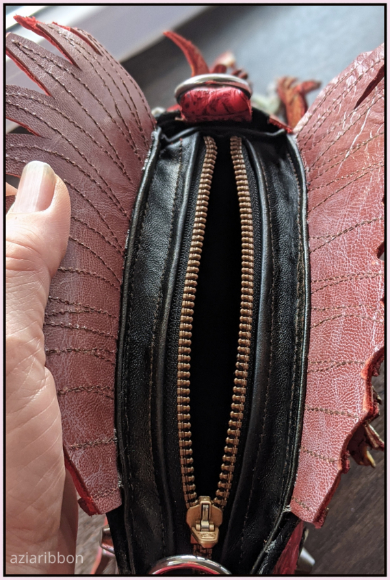 НЕбисерная лавка чудес: Скорпена - кожаная сумка.