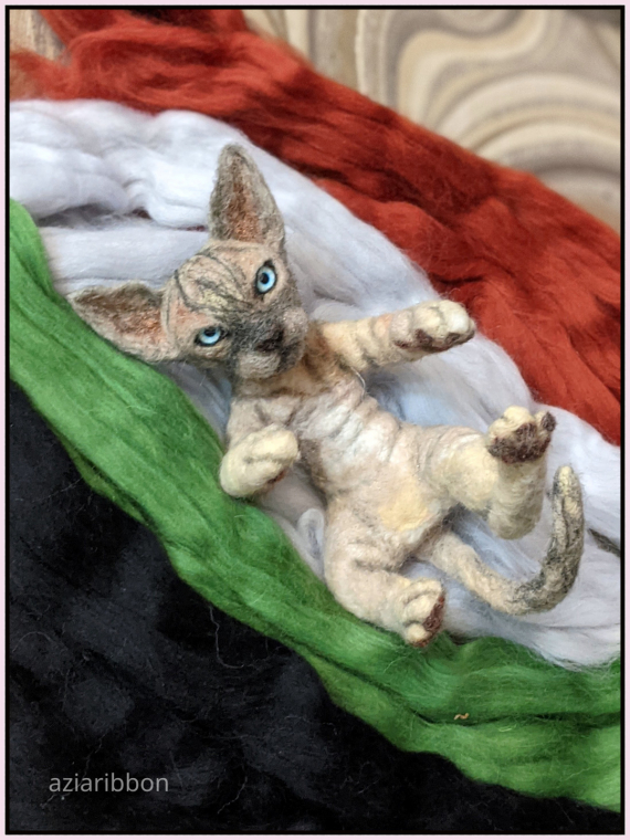 НЕбисерная лавка чудес: Кот по имени Валенок!