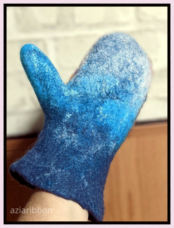 НЕбисерная лавка чудес: Как я варежки валяла)