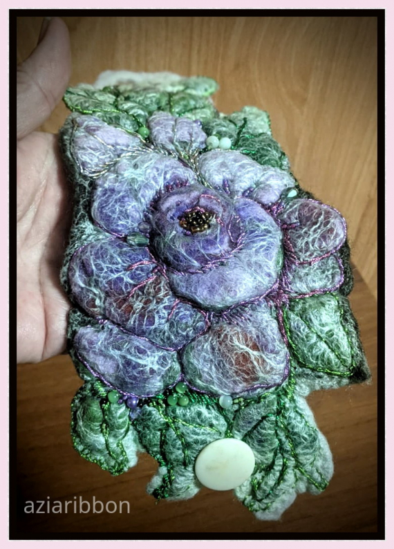 НЕбисерная лавка чудес: Браслет валяный