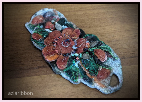 НЕбисерная лавка чудес: Второй валяный браслет)