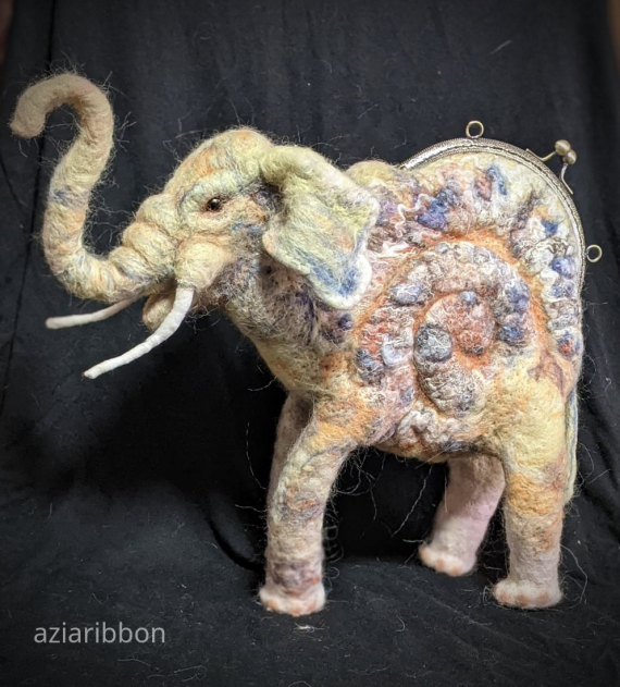 НЕбисерная лавка чудес: Просто слон)