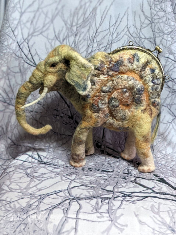 НЕбисерная лавка чудес: Просто слон)