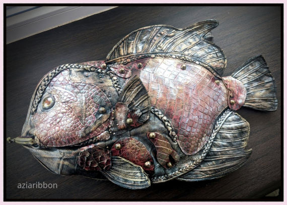 НЕбисерная лавка чудес: Кожаная сумка-рыба и с 8 марта)